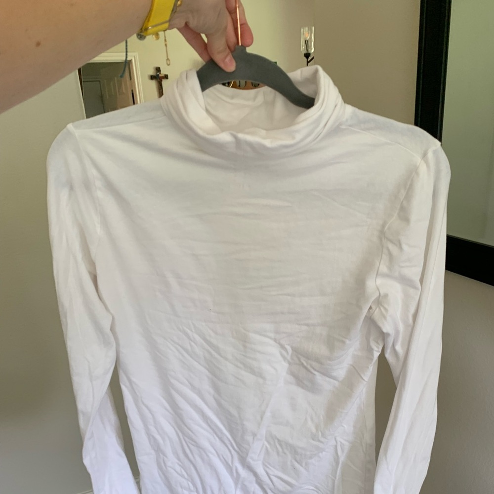 White turtle neck